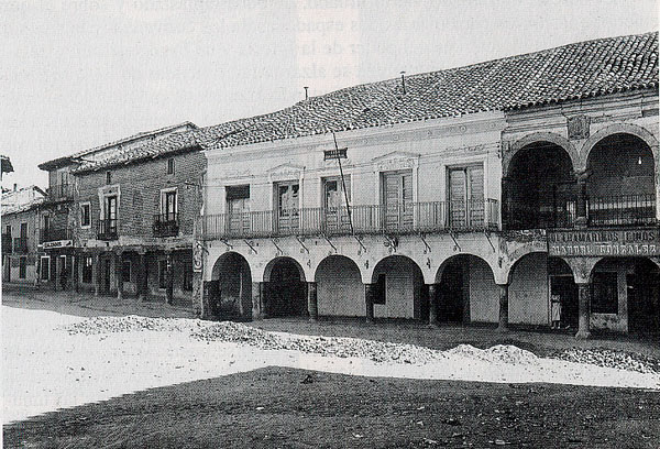 Foto antigua de la casa de la villa