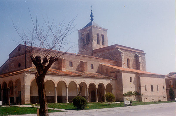 Foto antigua del monumento la iglesia de Santa María
